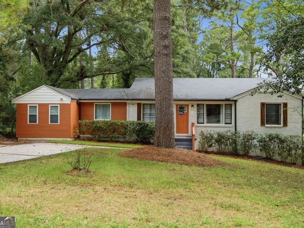 1402 Midlawn Drive, Decatur, GA 30032