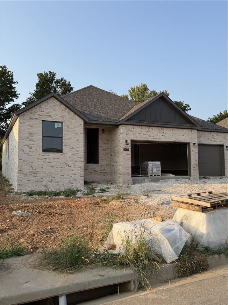 882 E Buchanan Street, Prairie Grove, AR 72753 Main Photo
