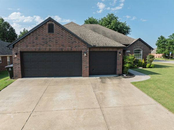 2517 W Ocala Street , Broken Arrow, OK 74011