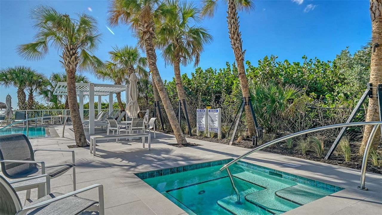 2425 Gulf Of Mexico Drive, Unit 3A, Longboat Key, FL 34228 Photo
