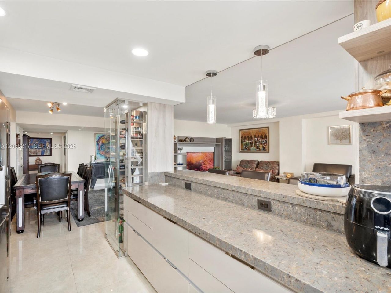 18071 Biscayne Blvd , Unit 1401, Aventura, FL 33160 Photo