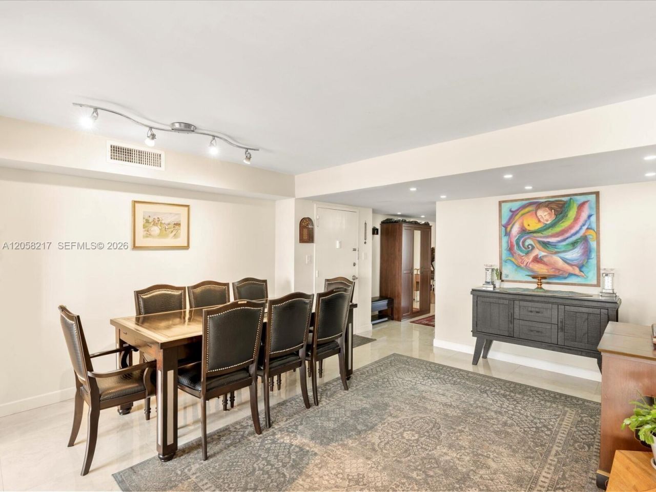 18071 Biscayne Blvd , Unit 1401, Aventura, FL 33160 Photo