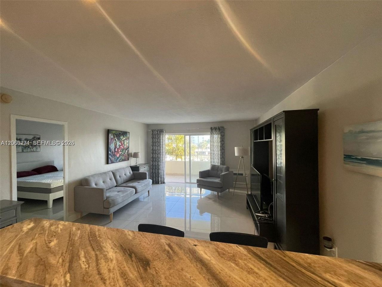 220 Kings Point Dr, Unit 303, Sunny Isles Beach, FL 33160 Photo