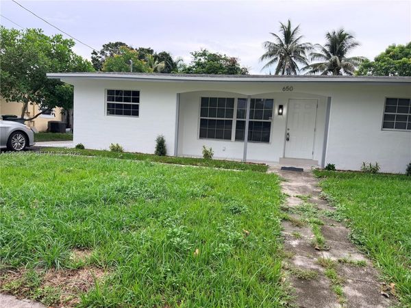 650 SW 55th Ave, Margate, FL 33068