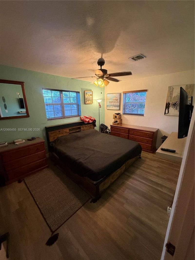 130 NE 123rd St , North Miami, FL 33161 Photo