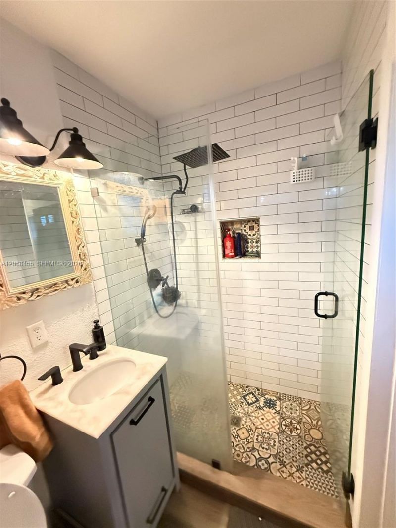 130 NE 123rd St , North Miami, FL 33161 Photo