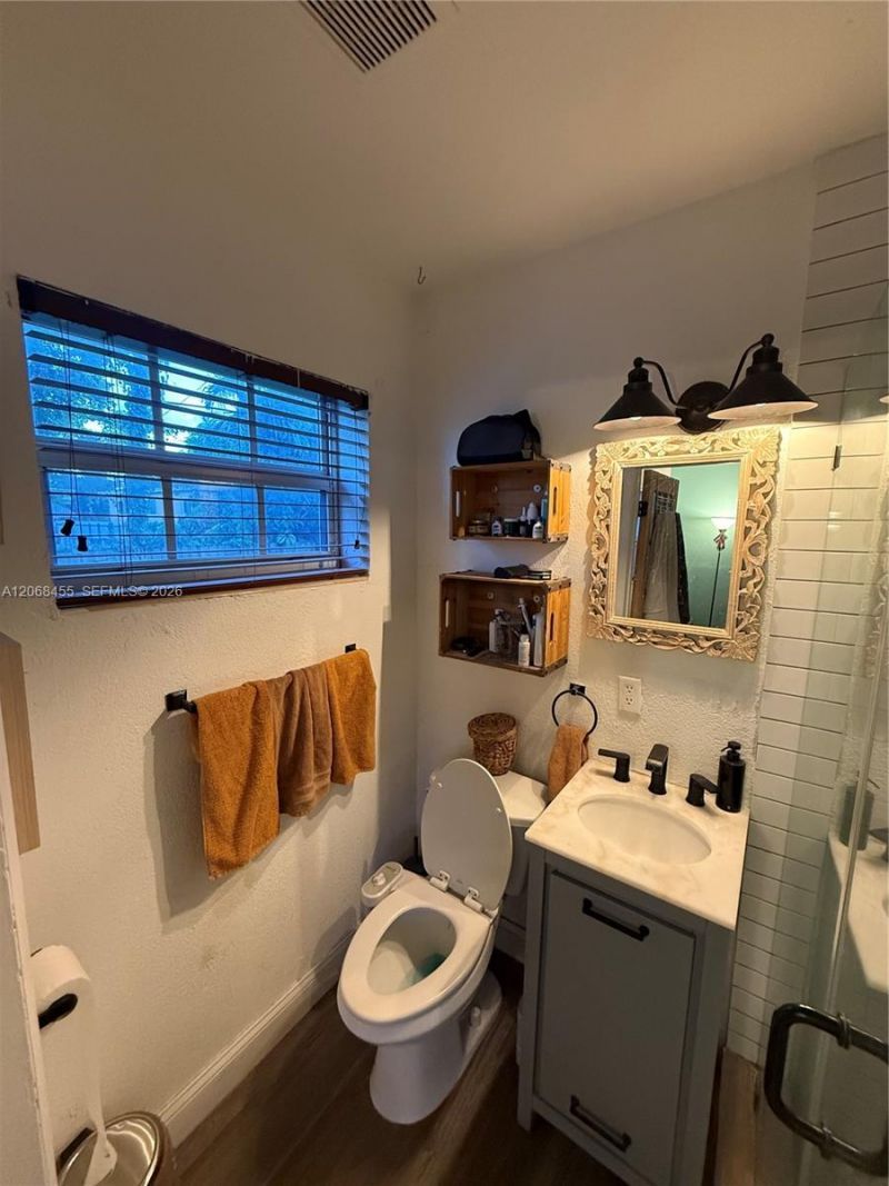 130 NE 123rd St , North Miami, FL 33161 Photo