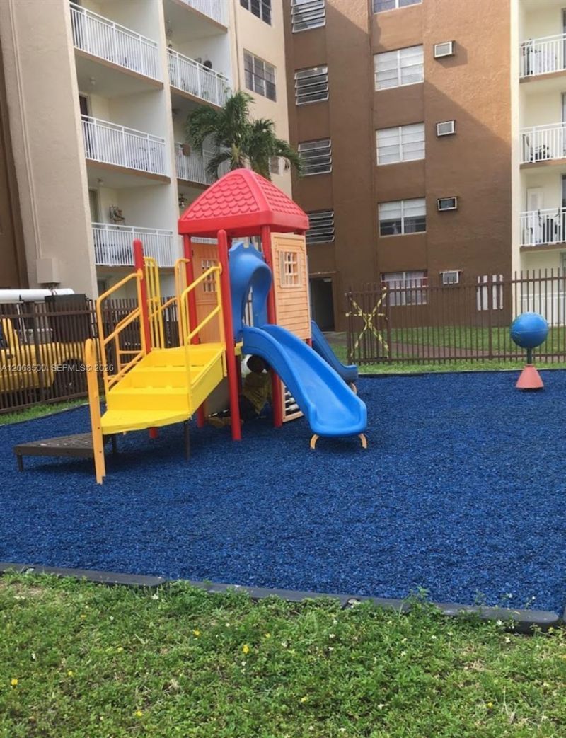 6950 Miami Gardens Dr , Unit 2-117A, Hialeah, FL 33015 Photo