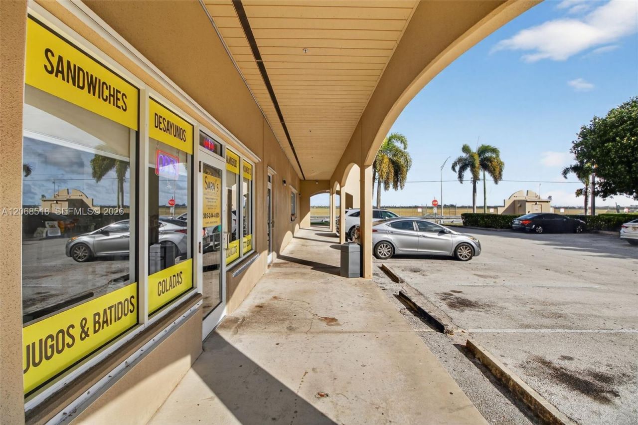 Cafeteria + Mechanic & Tire Shop For Sale â?? Two , Kendall, FL 33186 Photo