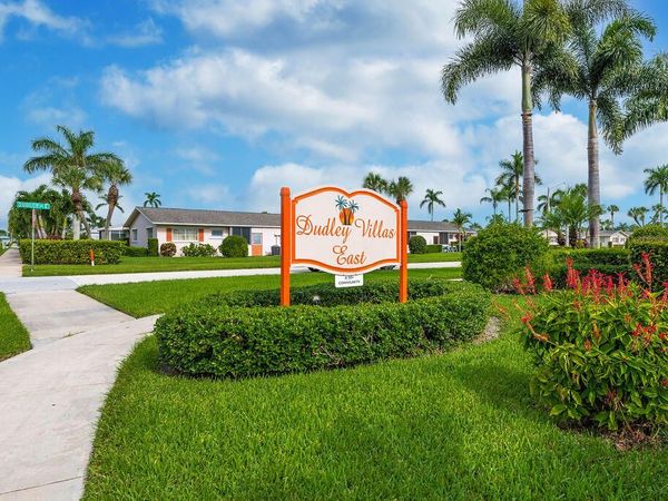 2523 DUDLEY Drive W, Unit B, West Palm Beach, FL 33415