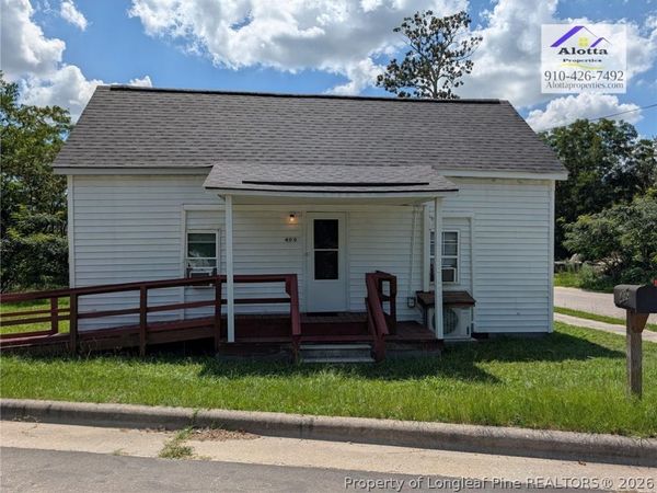 400 McLeod Road, Red Springs, NC 28377