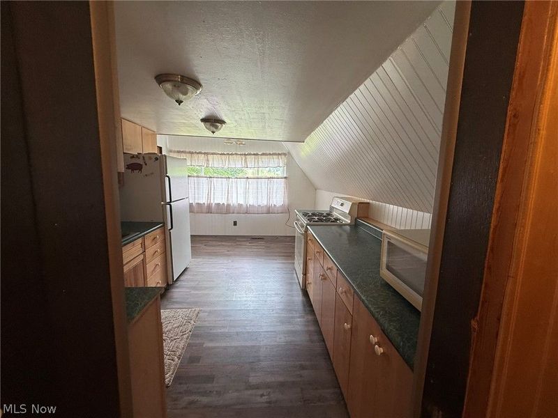 4465 N Lake Road , West Farmington, OH 44491 Photo 16