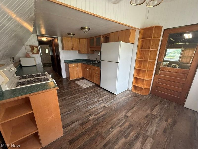 4465 N Lake Road , West Farmington, OH 44491 Photo 18