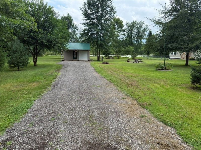 4465 N Lake Road , West Farmington, OH 44491 Photo 5
