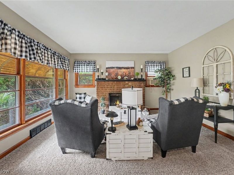 10745 Johnnycake Ridge Road , Concord Township, OH 44077 Photo 3