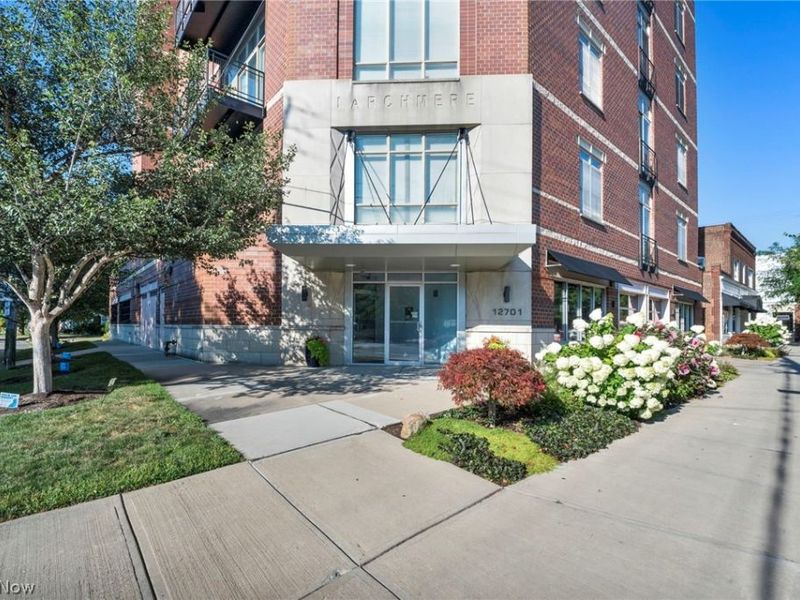 12701 Larchmere Boulevard, Unit 3B, Cleveland, OH 44120 Photo 3