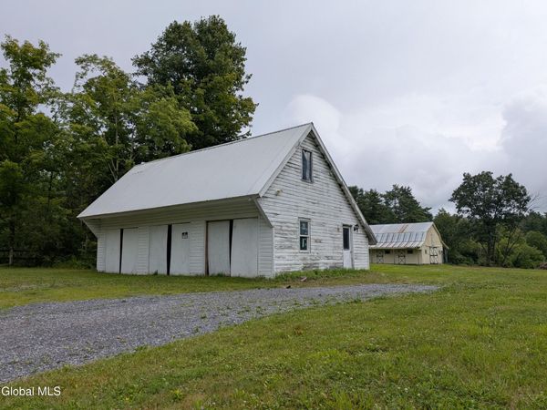 932 Saratoga Road, Wilton, NY 12831