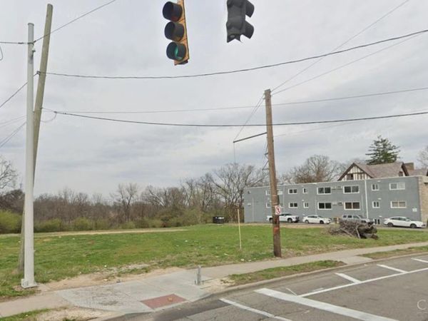 2570 Harrison Avenue, Cincinnati, OH 45211