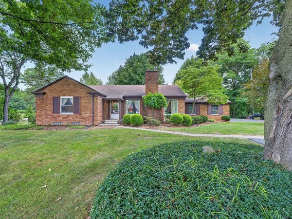 30030 Westgate Road, Farmington Hills, MI 48334