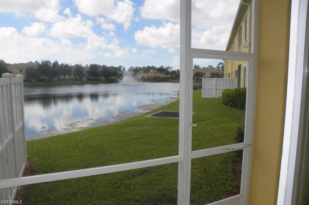 1400 Mariposa Cir, Unit 104, Naples, FL 34105 Photo