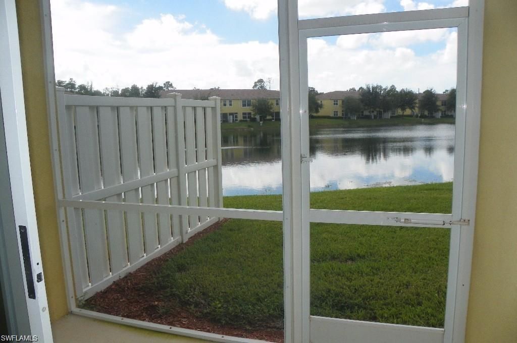 1400 Mariposa Cir, Unit 104, Naples, FL 34105 Photo