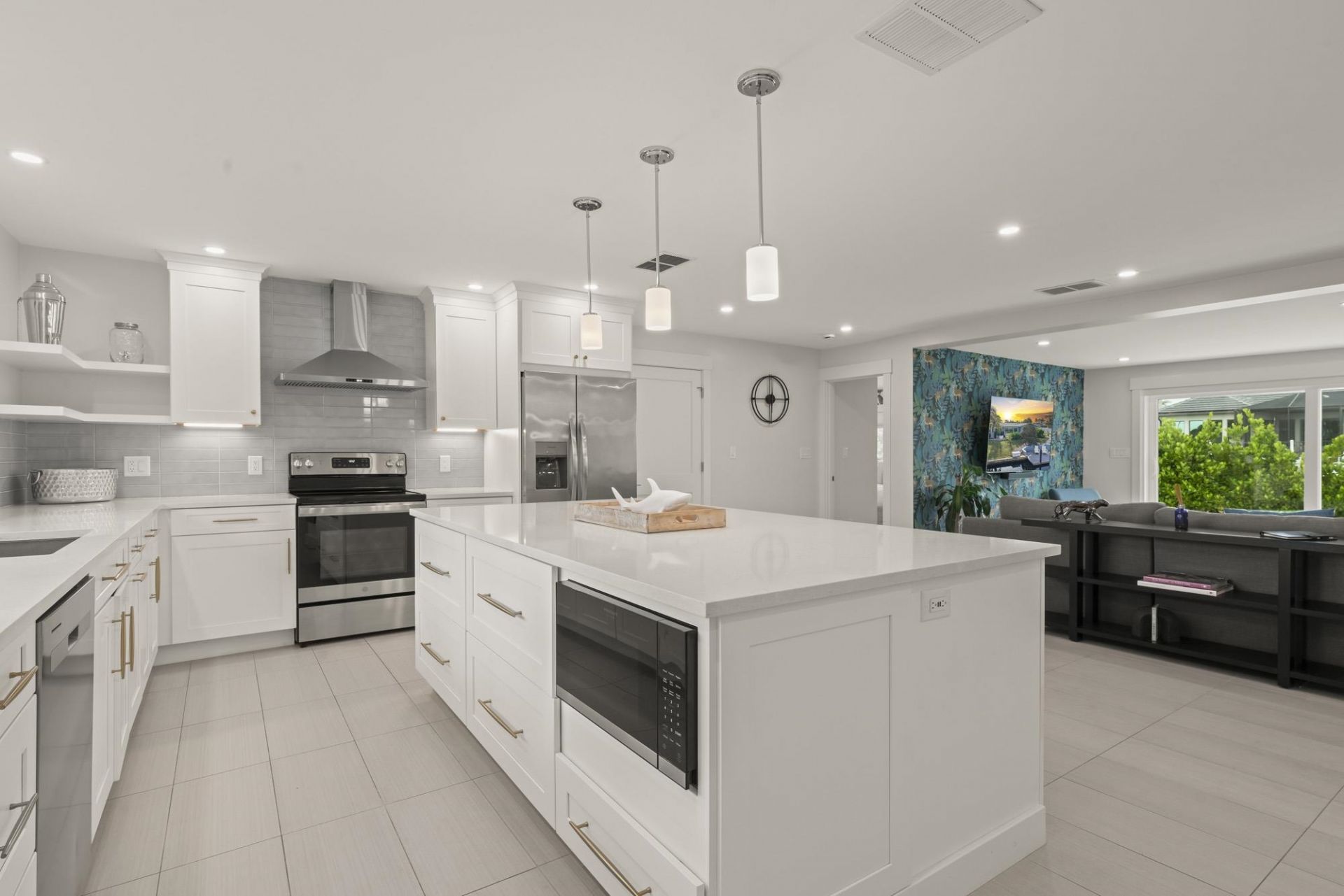 5305 Bayview Ct, Cape Coral, FL 33904 Photo
