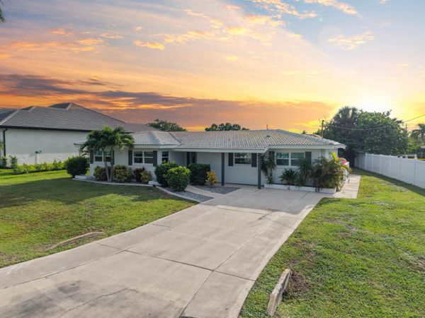 5310 Bayshore Ave, Cape Coral, FL 33904