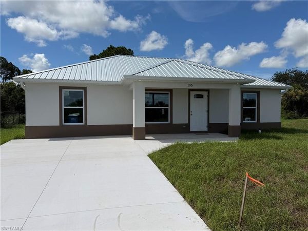 105 Concord LOOP , LABELLE, FL 33935