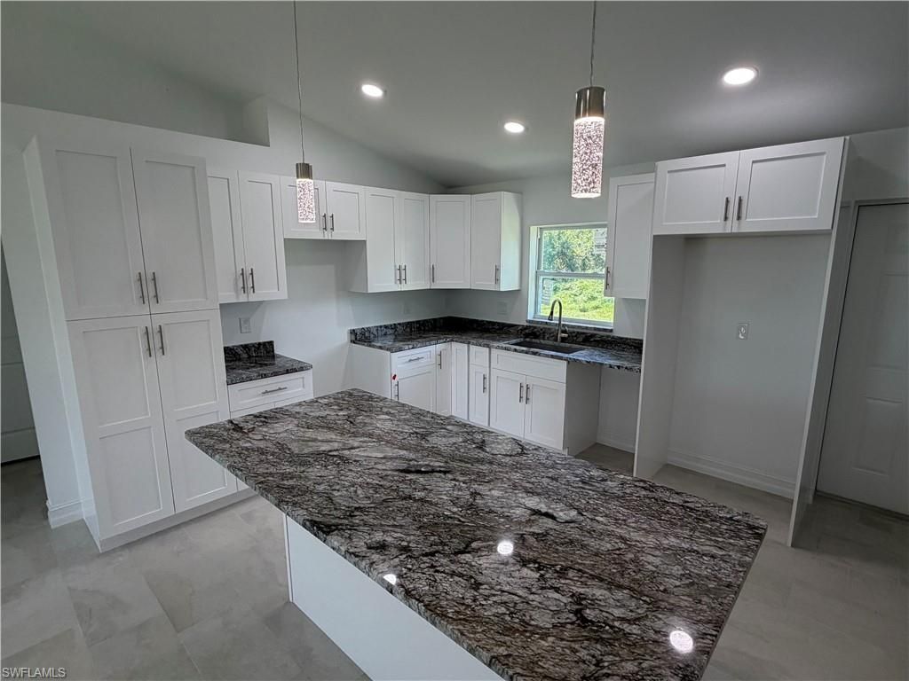 105 Concord Loop, Labelle, FL 33935 Photo