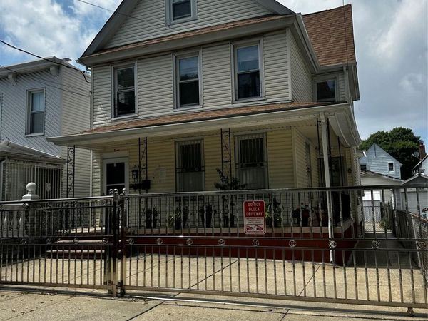 10638 97th Street , Ozone Park, NY 11417