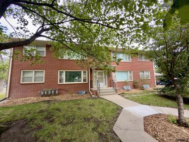 2500 J Street, Lincoln, NE 68510