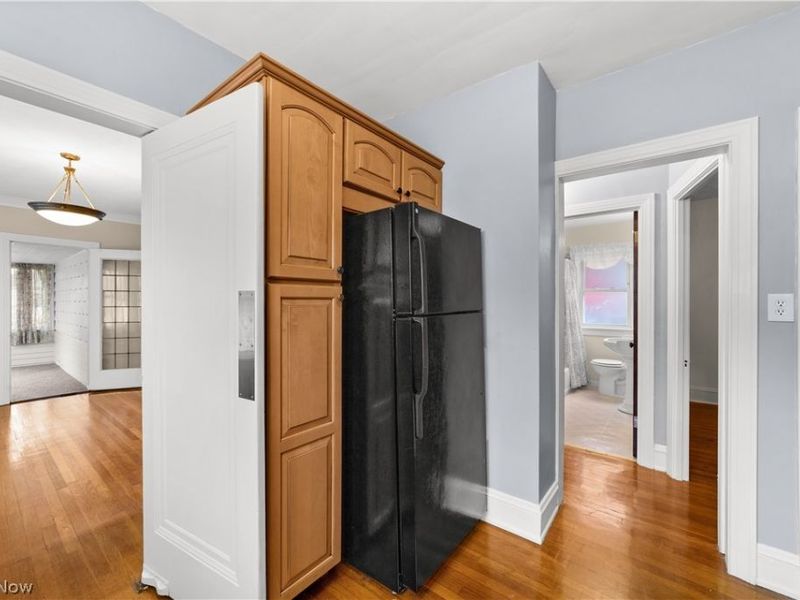 14602 Mitchell Avenue, Cleveland, OH 44111 Photo 11