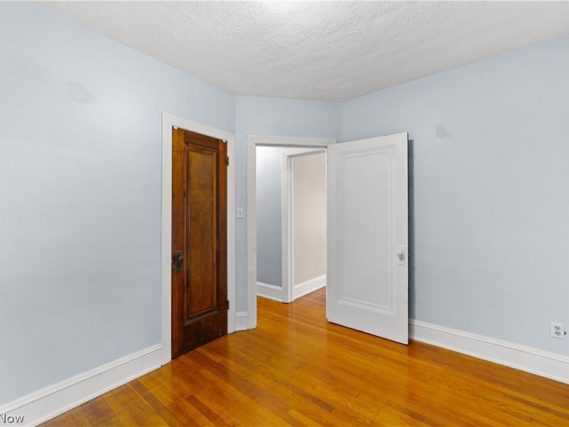 14602 Mitchell Avenue, Cleveland, OH 44111 Photo 16