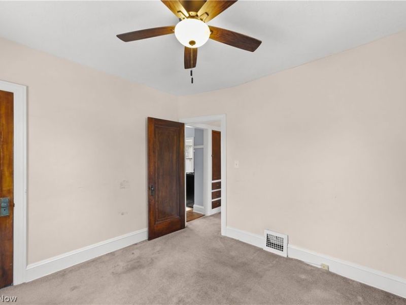 14602 Mitchell Avenue, Cleveland, OH 44111 Photo 24