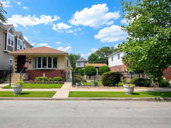 10756 S Albany Avenue , Chicago, IL 60655