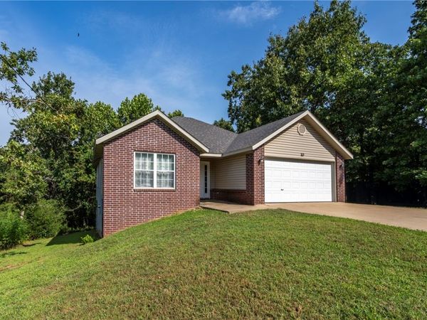 10 Portpatrick Lane, Bella Vista, AR 72715