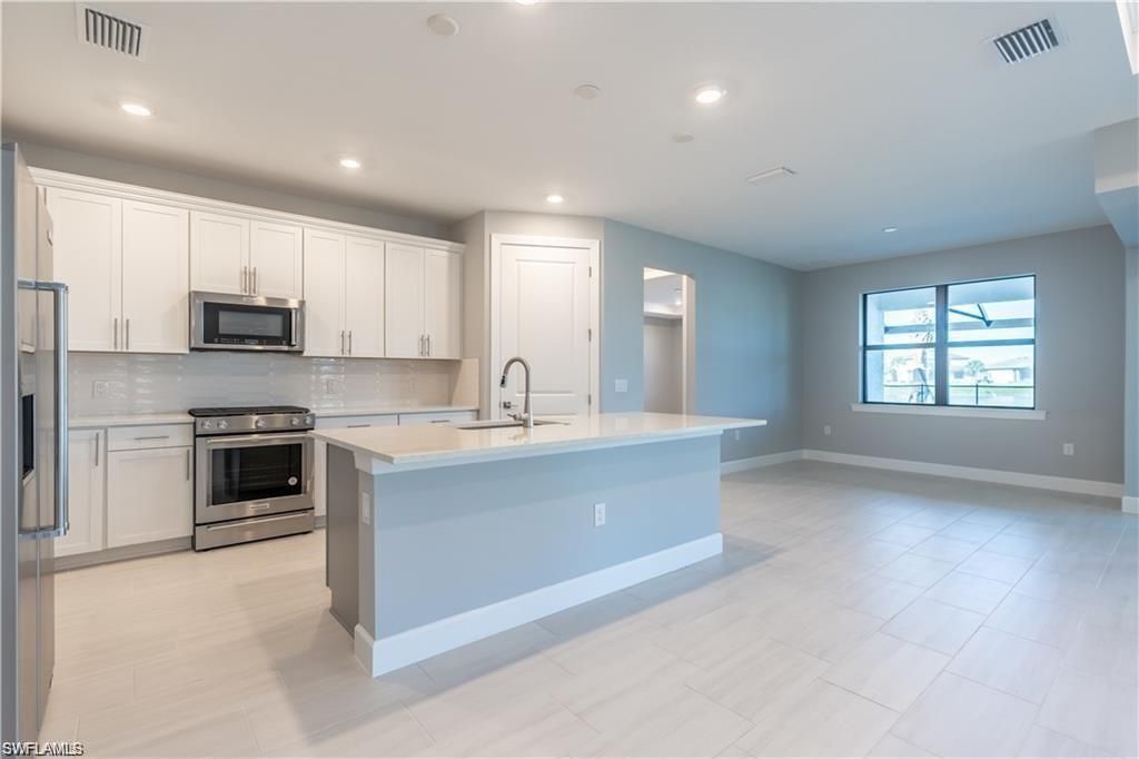 20207 Napa Loop , Estero, FL 33928 Photo