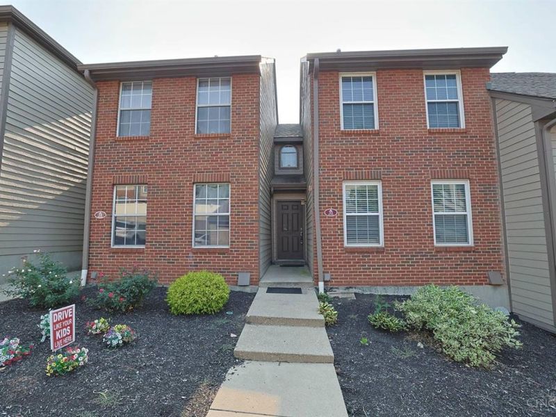 10555 Montgomery Road, Unit 35, Montgomery, OH 45242 Photo 1