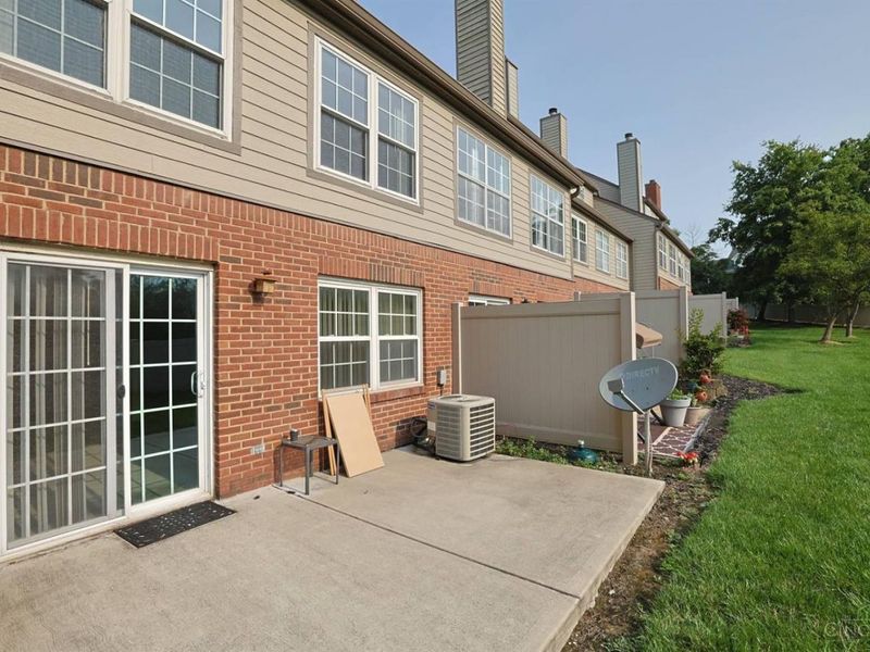10555 Montgomery Road, Unit 35, Montgomery, OH 45242 Photo 22
