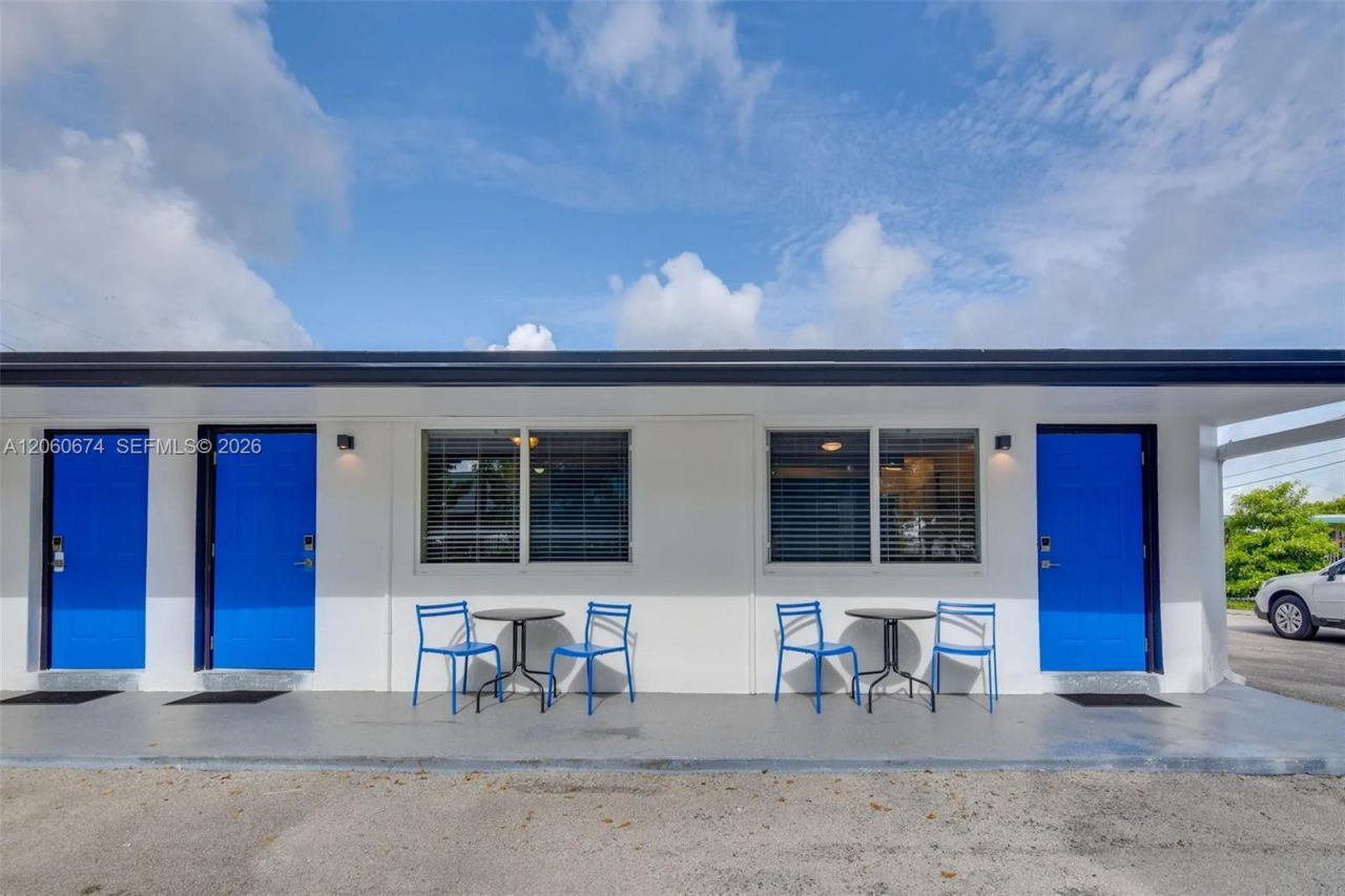 412 NE 4th Ave , Hallandale Beach, FL 33009 Photo