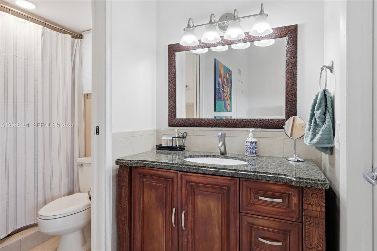 8823 NE 4th Ave Rd , Unit 8823, Miami Shores, FL 33138 Photo