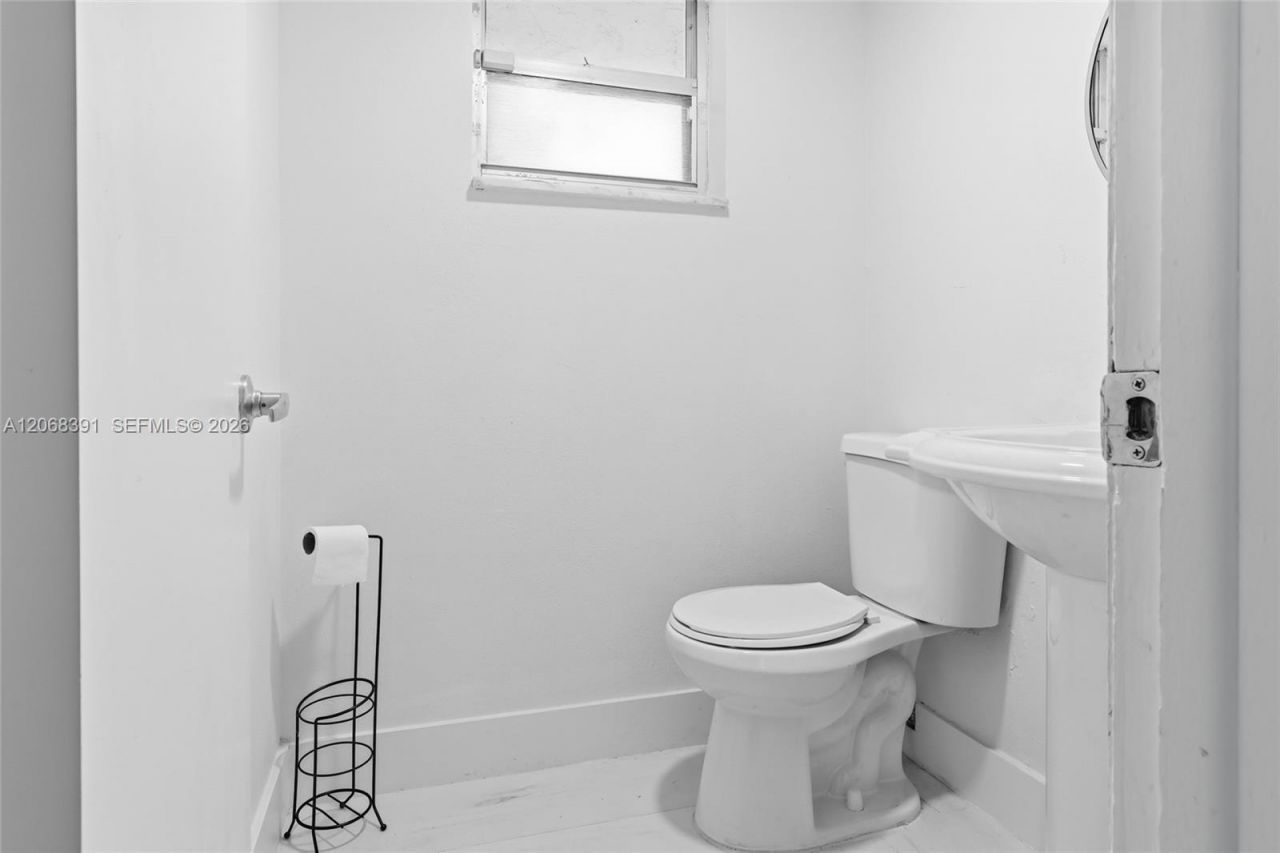 8823 NE 4th Ave Rd , Unit 8823, Miami Shores, FL 33138 Photo