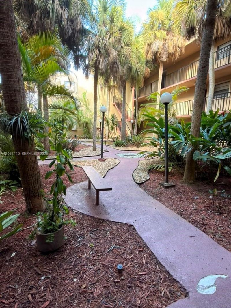 10835 SW 112th Ave, Unit 114, Miami, FL 33176 Photo