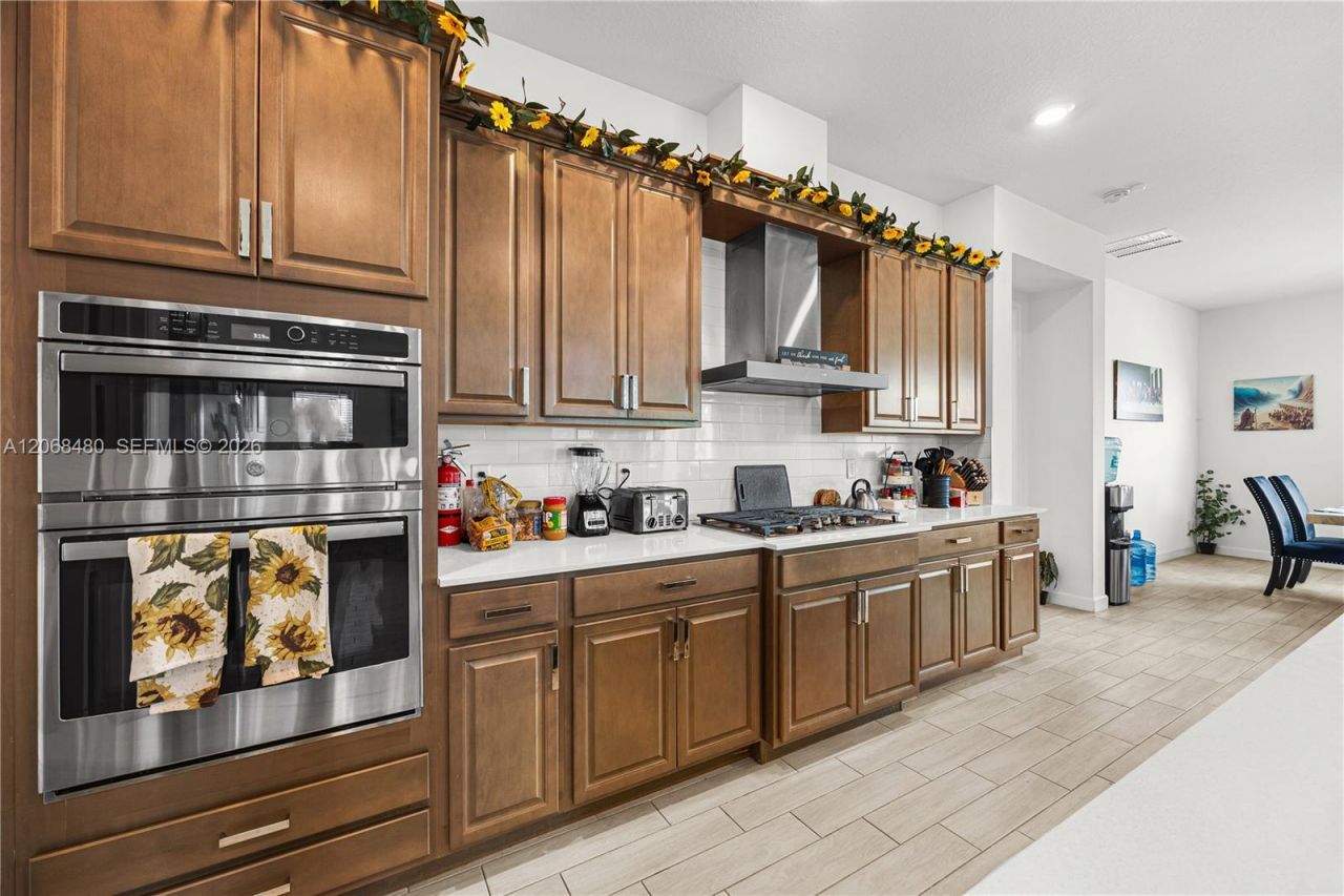 1085 Haywagon Trl, Loxahatchee, FL 33470 Photo