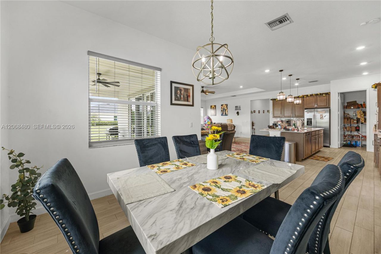 1085 Haywagon Trl, Loxahatchee, FL 33470 Photo