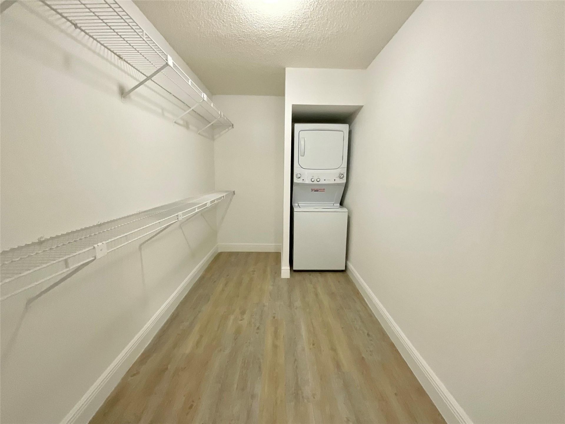 9517 Fontainebleau Boulevard, Unit 531-405, Miami, FL 33172 Photo