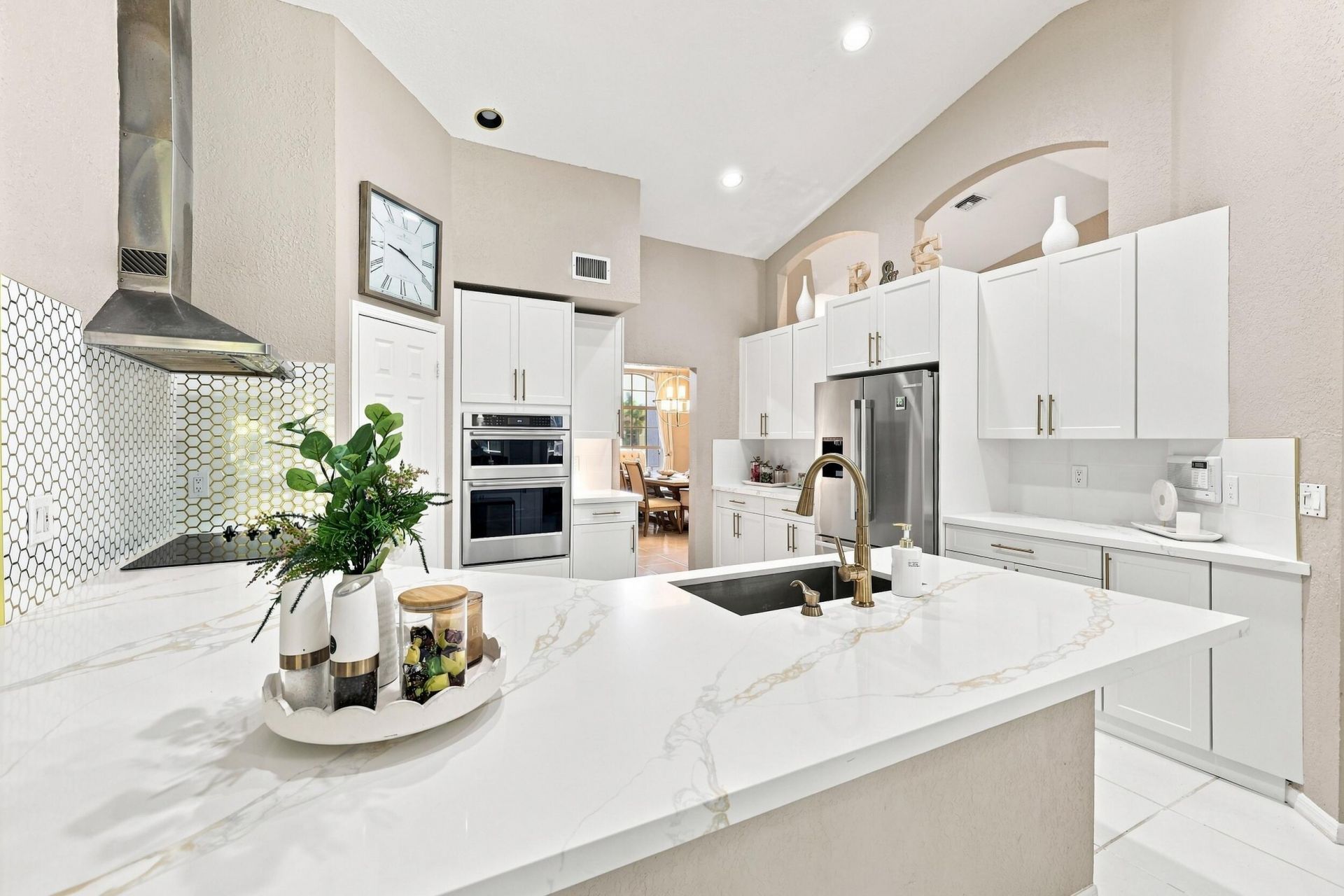 20369 Hacienda Court, Boca Raton, FL 33498 Photo