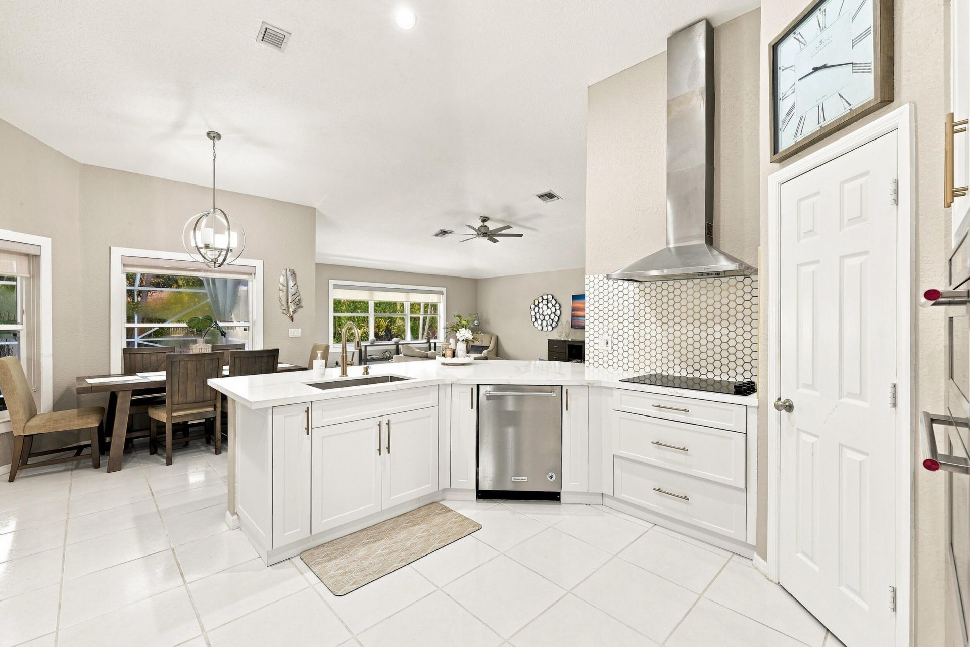 20369 Hacienda Court, Boca Raton, FL 33498 Photo