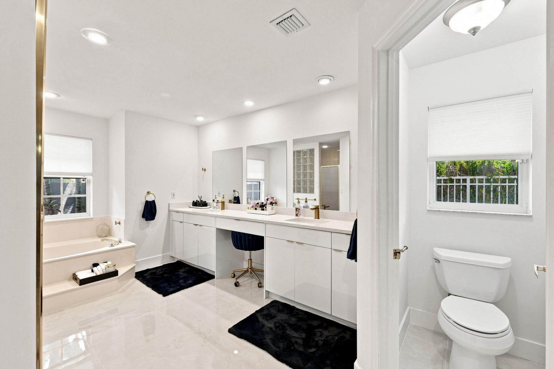 20369 Hacienda Court, Boca Raton, FL 33498 Photo