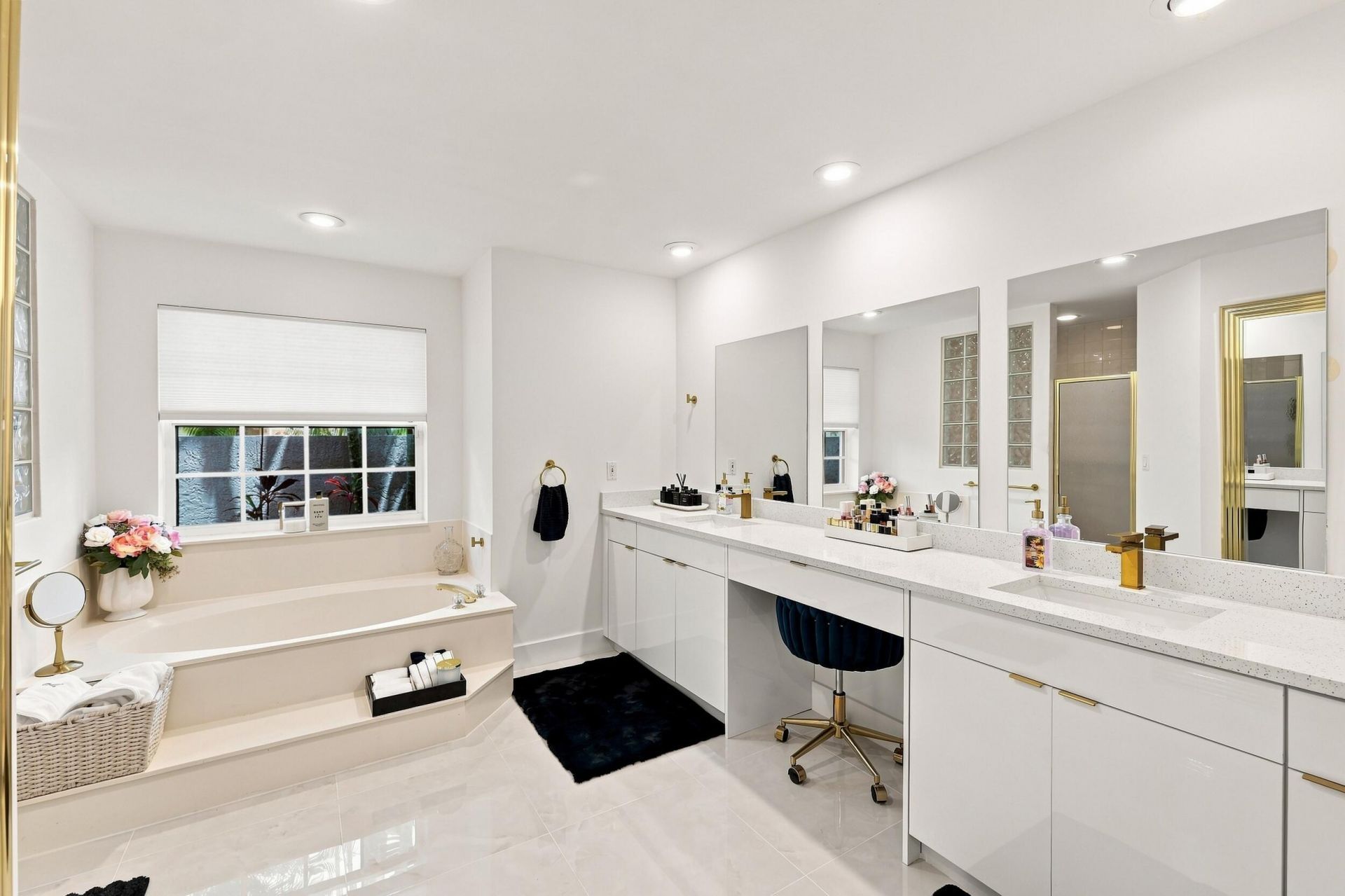 20369 Hacienda Court, Boca Raton, FL 33498 Photo
